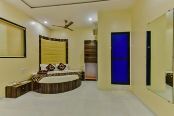 Hotel Garden Park Bombay Extérieur photo